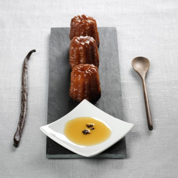 Les Petits Canelés de Bordeaux au Sirop de Rhum (4 Canelés)