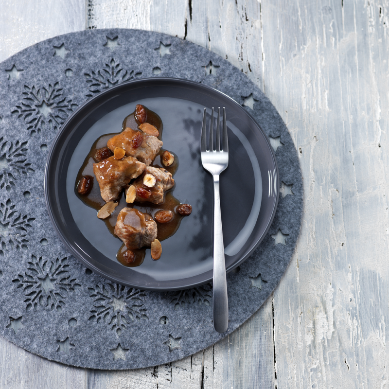 Mijoté de Veau du Ségala au Banyuls et Fruits du Mendiant, 800 g Mijoté de Veau du Ségala au Banyuls et Fruits du Mendiant, 800 g